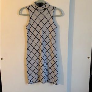 Romeo & Juliet XS Mock Neck Sweater Dress